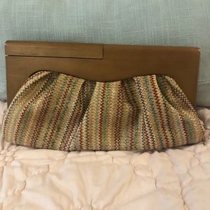 NEW NINE WEST Clutch style purse 💄